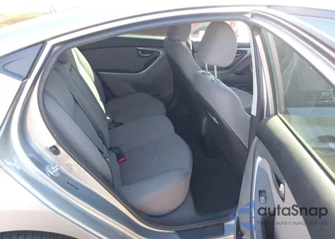 2016 Hyundai Elantra Se z USA, uszkodzony, nr VIN 5NPDH4AE0GH658216